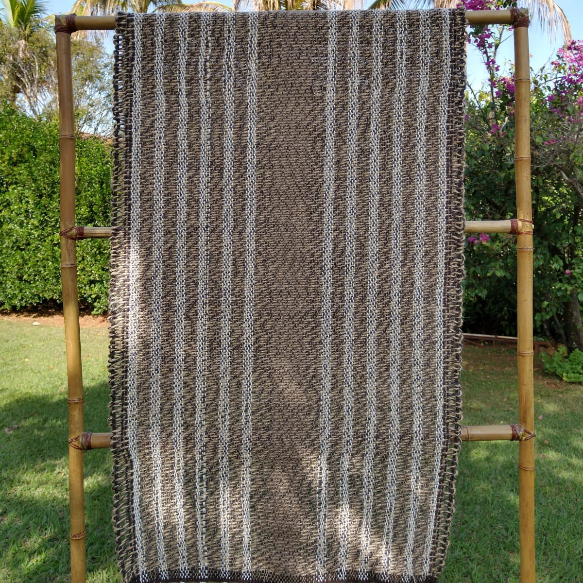 Trilho de Mesa em Juta